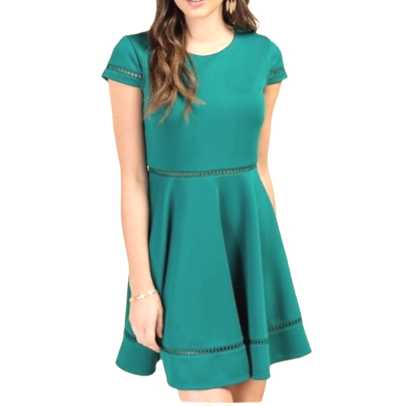 Francesca's Green Fit and Flair Dress Size Medium - Picture 2 of 8